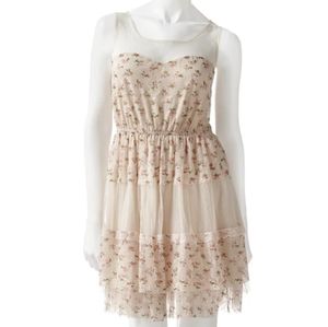 Ultra Pink layered floral & lace sleeveless dress Size XL  cream and pink